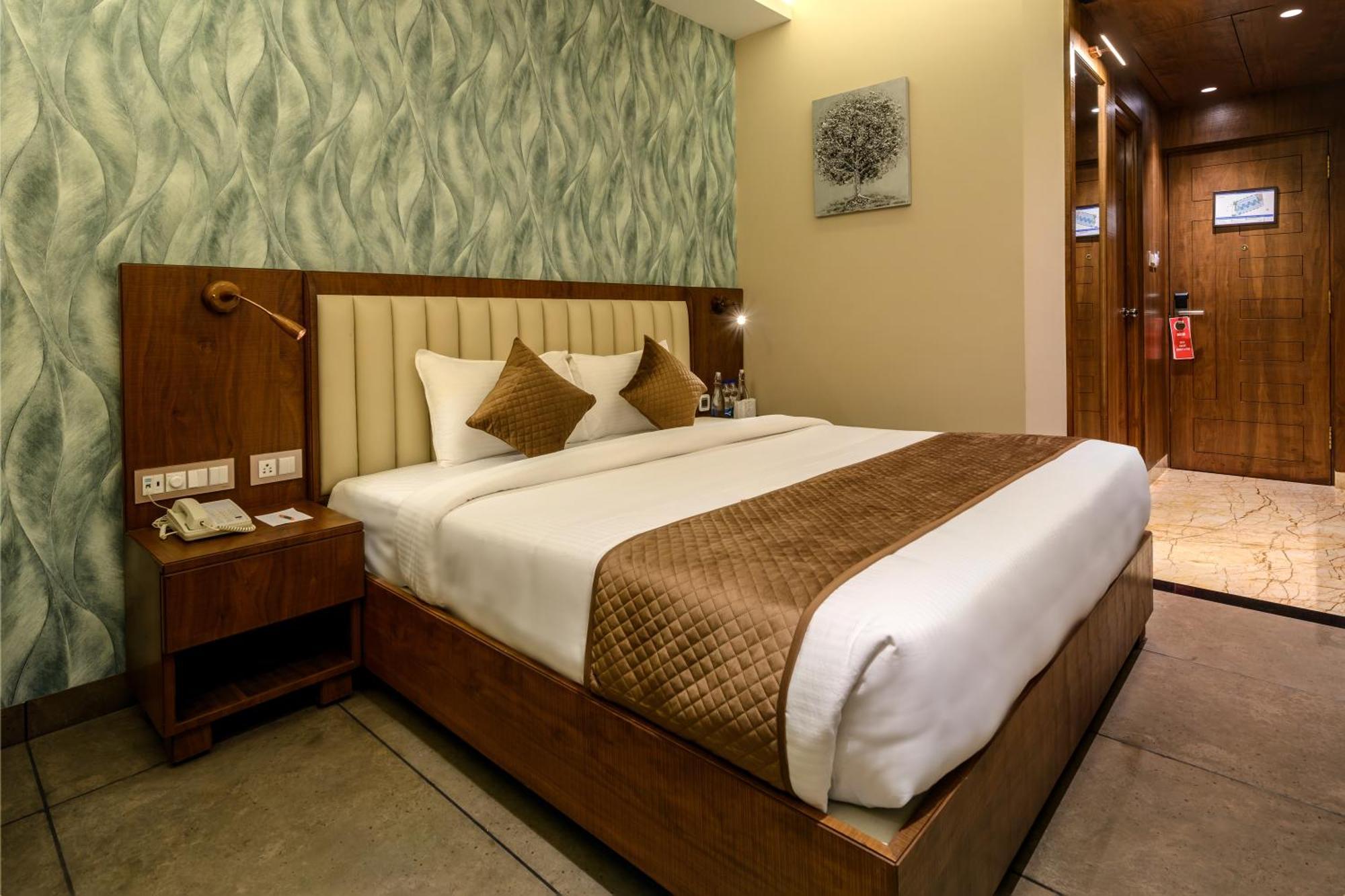 Sundex Hotel Thanjavur Exterior foto