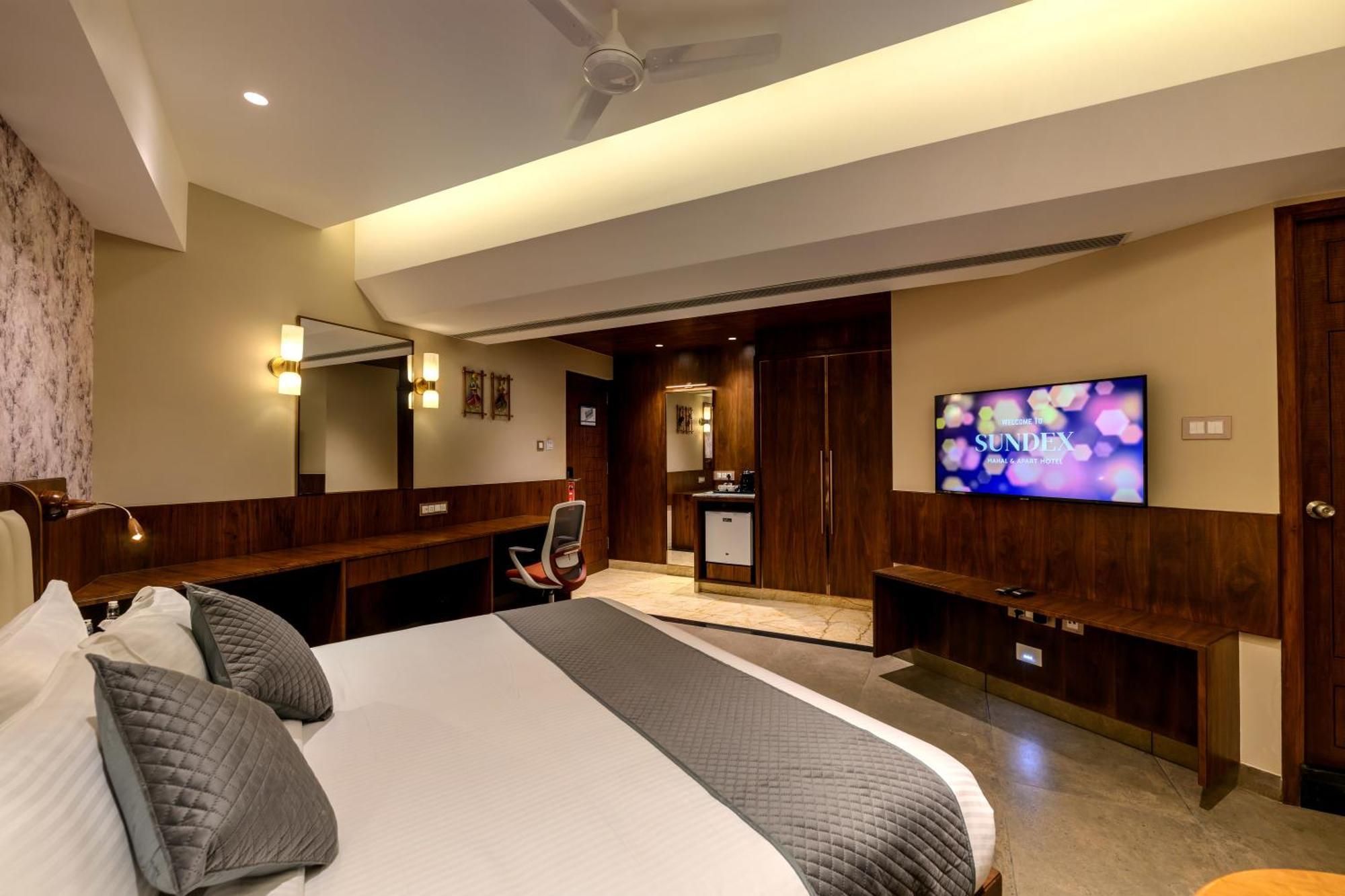 Sundex Hotel Thanjavur Exterior foto